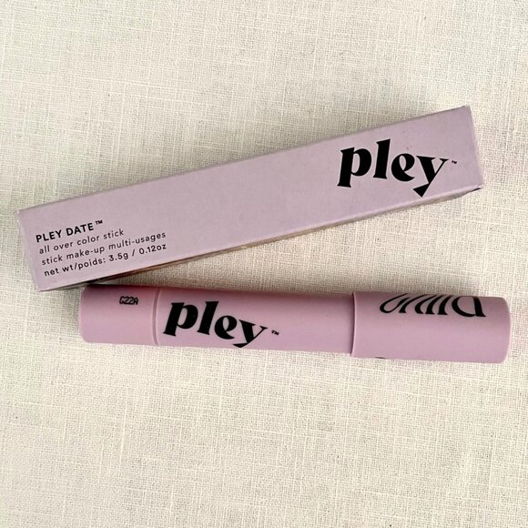 Pley Date Love Child All Over Color Stick in Smoke Machine for Eyes Lips Cheeks - Picture 1 of 8